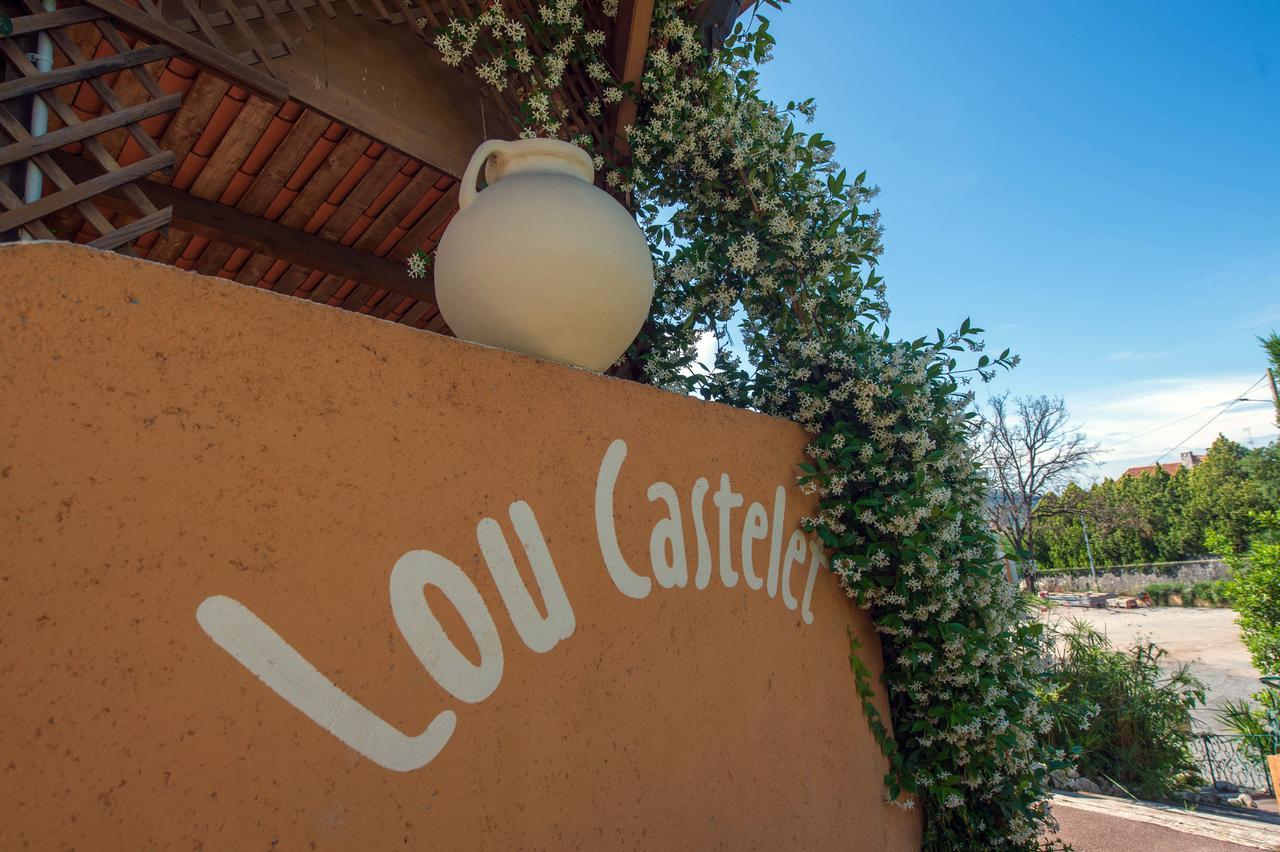 Hotel Lou Castelet Carros Exterior photo